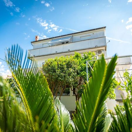 Apartmani Centar Palit Bagian luar foto