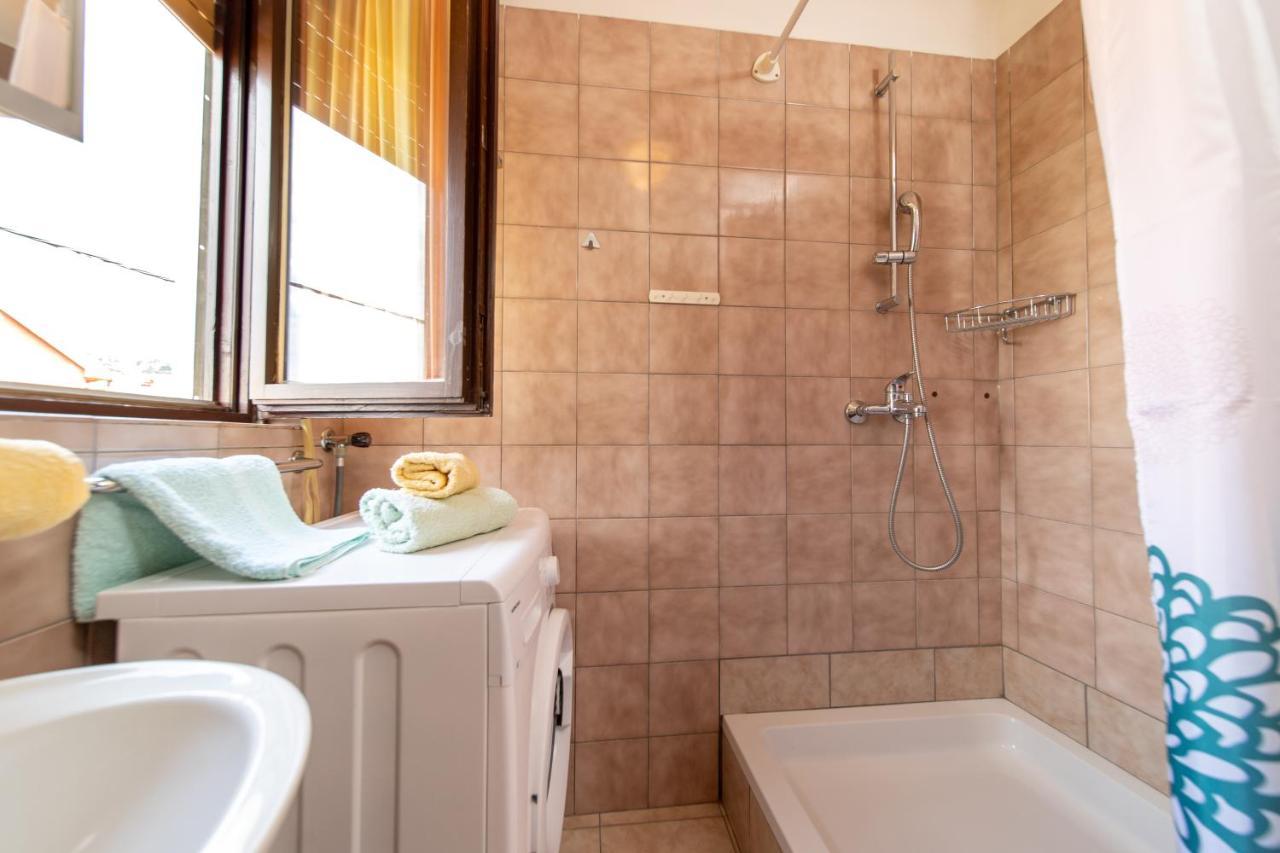 Apartmani Centar Palit Bagian luar foto